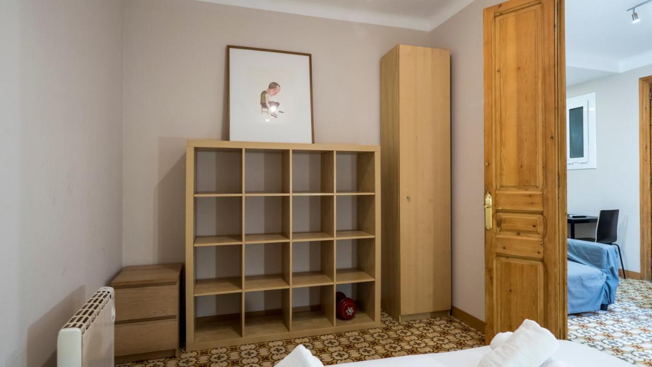 Acogedor Apartamento De 2 Dormitorios Barcelona Eksteriør billede